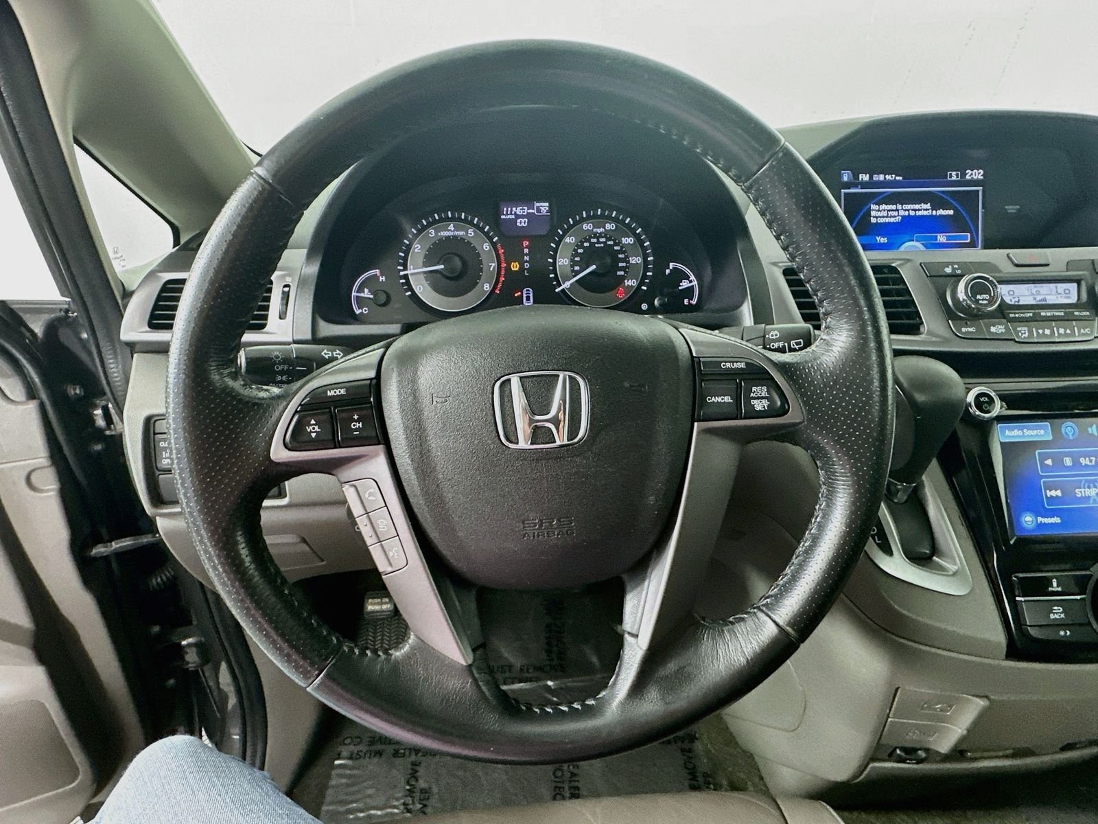 Used 2014 Modern Steel Metallic Honda EX-L image 11