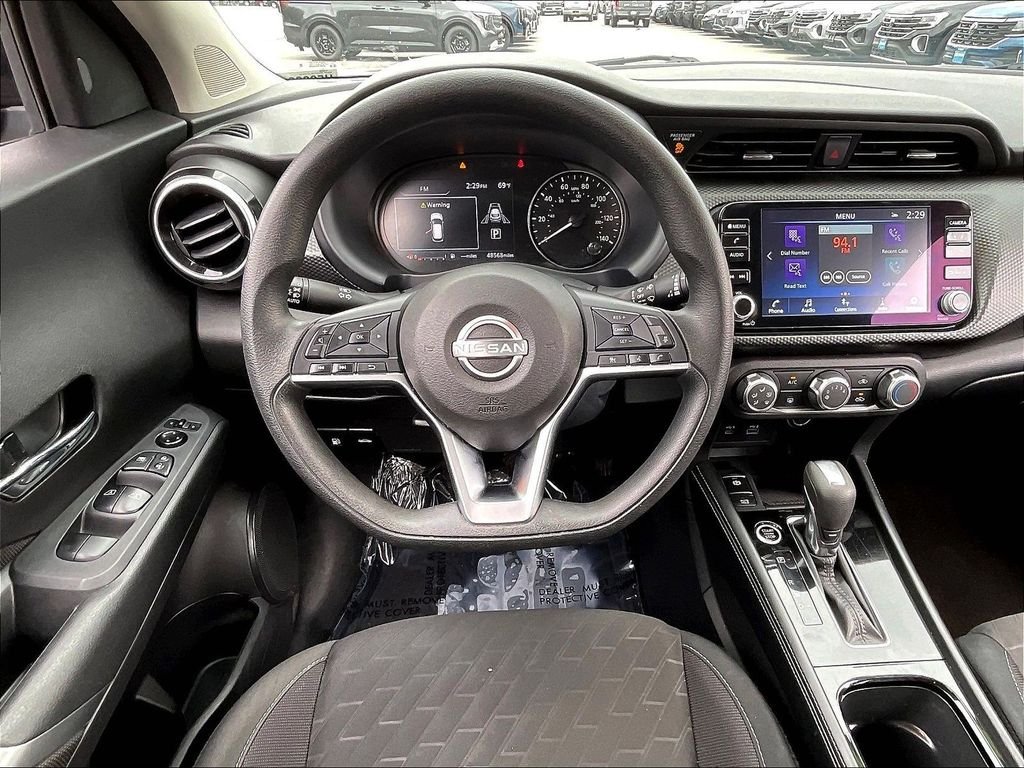 Used 2024 Super Black Nissan SV image 16