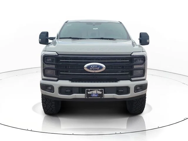 New 2026 Avalanche Ford Platinum image 2