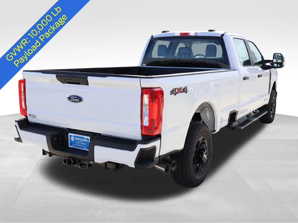 New 2026 Oxford White Ford F-250® XL image 6