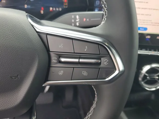 2025 Chevrolet Blazer EV LT - Photo 24