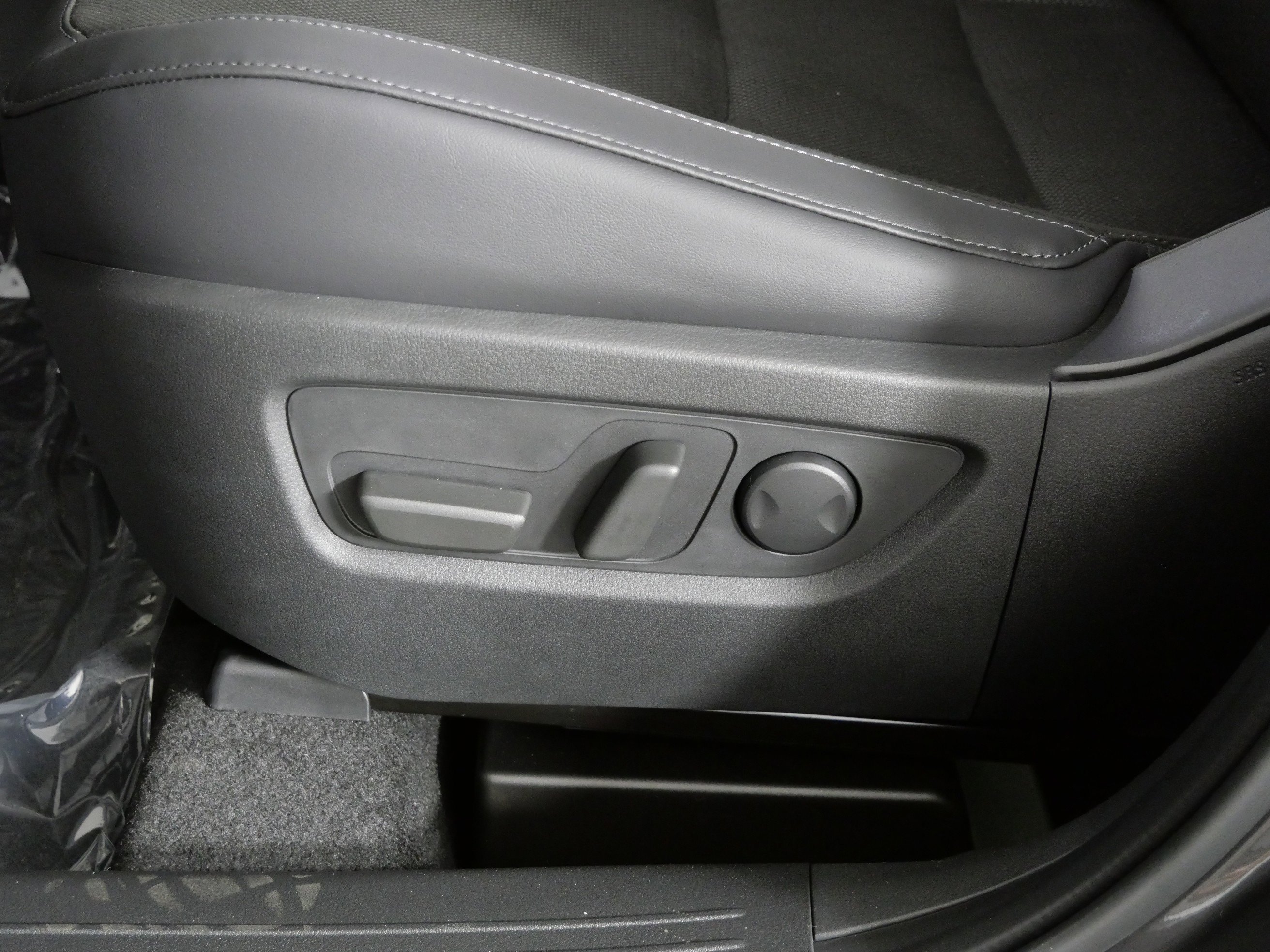 New 2026 Machine Gray Metallic Mazda 2.5 S Preferred AWD image 19