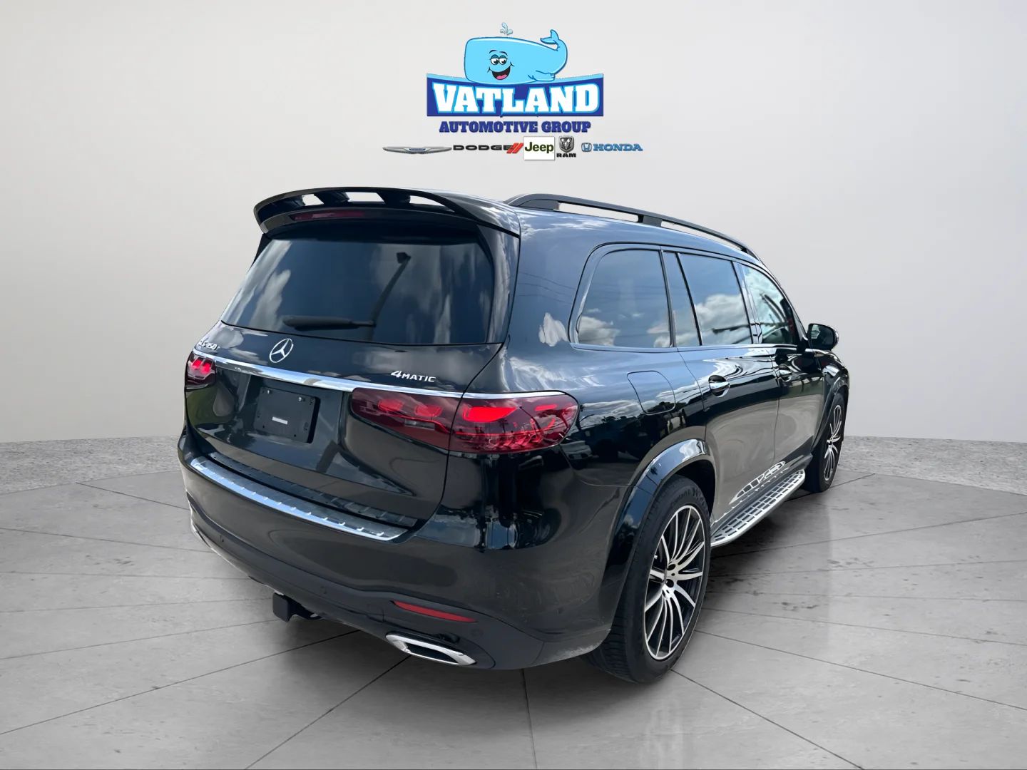 Used 2025 Black Mercedes-Benz GLS 450 image 31
