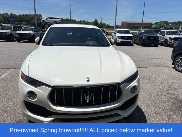 Used 2019 White Maserati  image 4