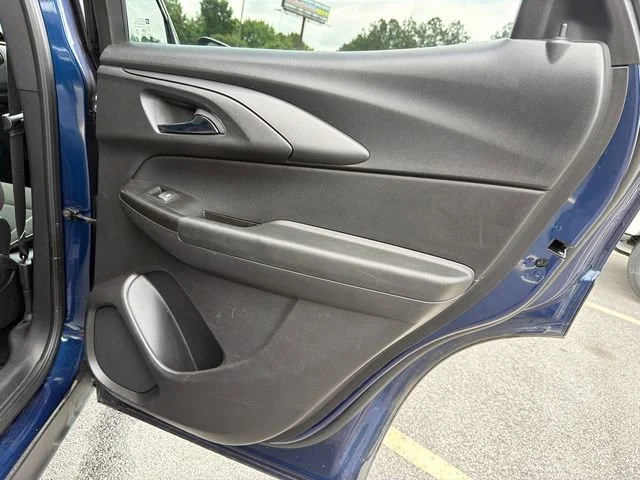 Used 2022 Blue Glow Metallic Chevrolet LT image 16