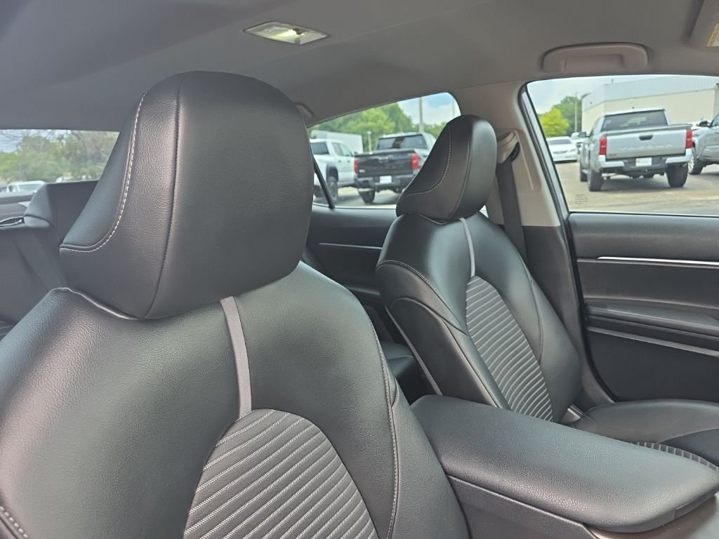 Certified Used 2022 Silver Toyota SE image 10