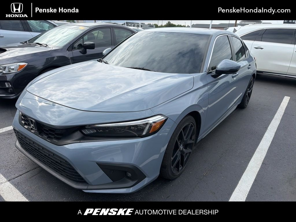 2023 Honda Civic Sport Touring CVT's photo