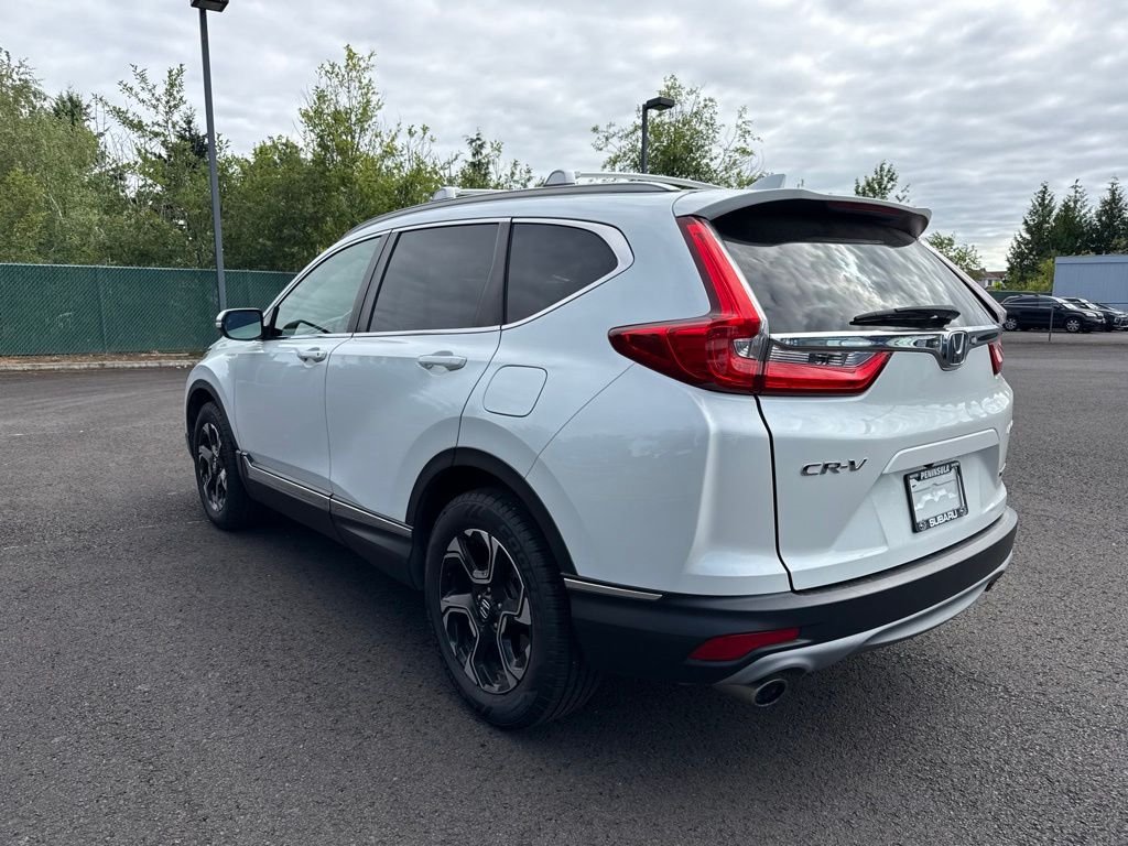 Used 2019 Platinum White Pearl Honda Touring image 5