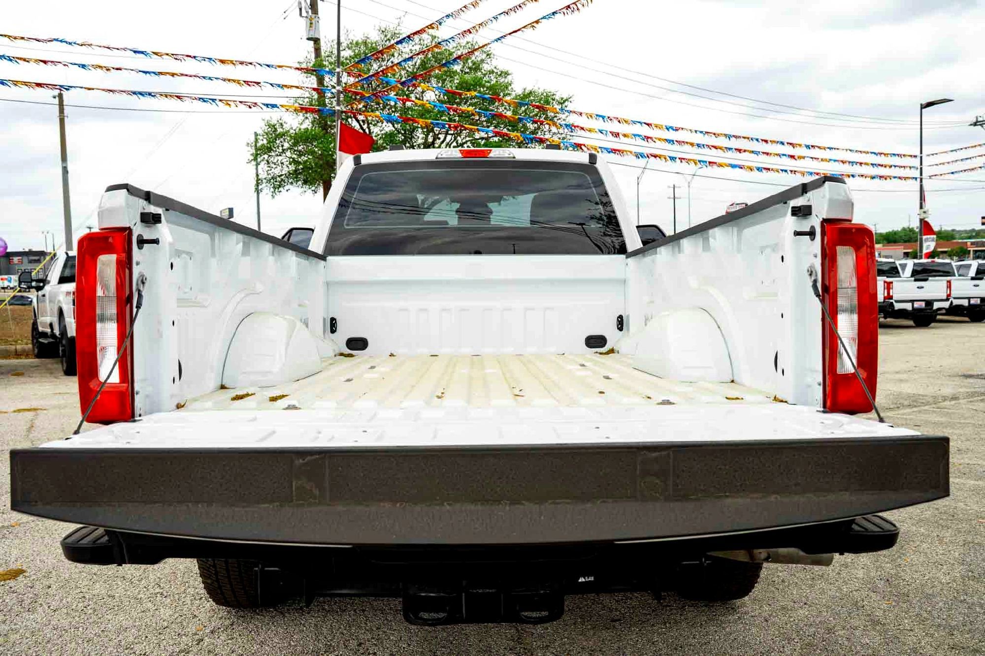 2025 Ford F-250 Super Duty XL - Photo 6