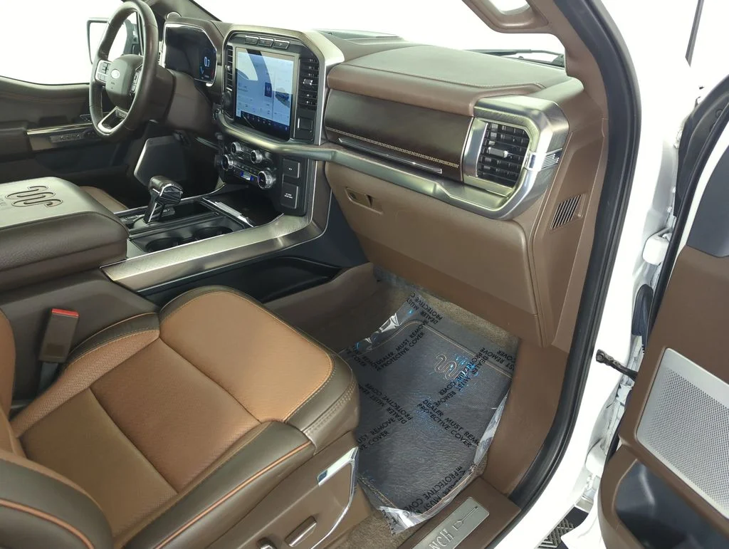 Used 2022 White Ford King Ranch image 34