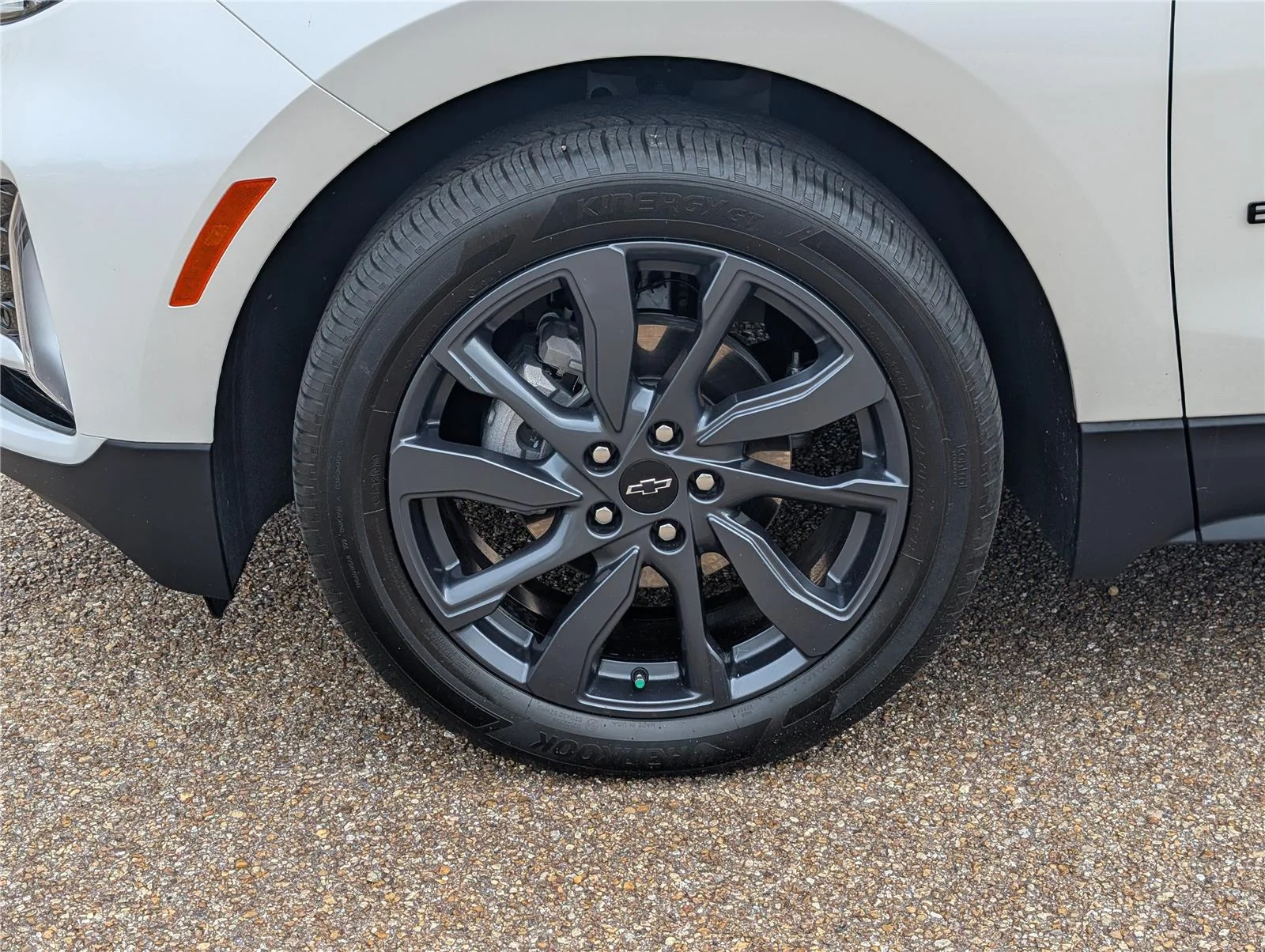 2024 Chevrolet Equinox RS - Photo 9
