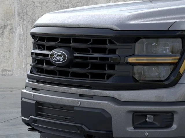 New 2026 Carbonized Gray Metallic Ford XLT image 17
