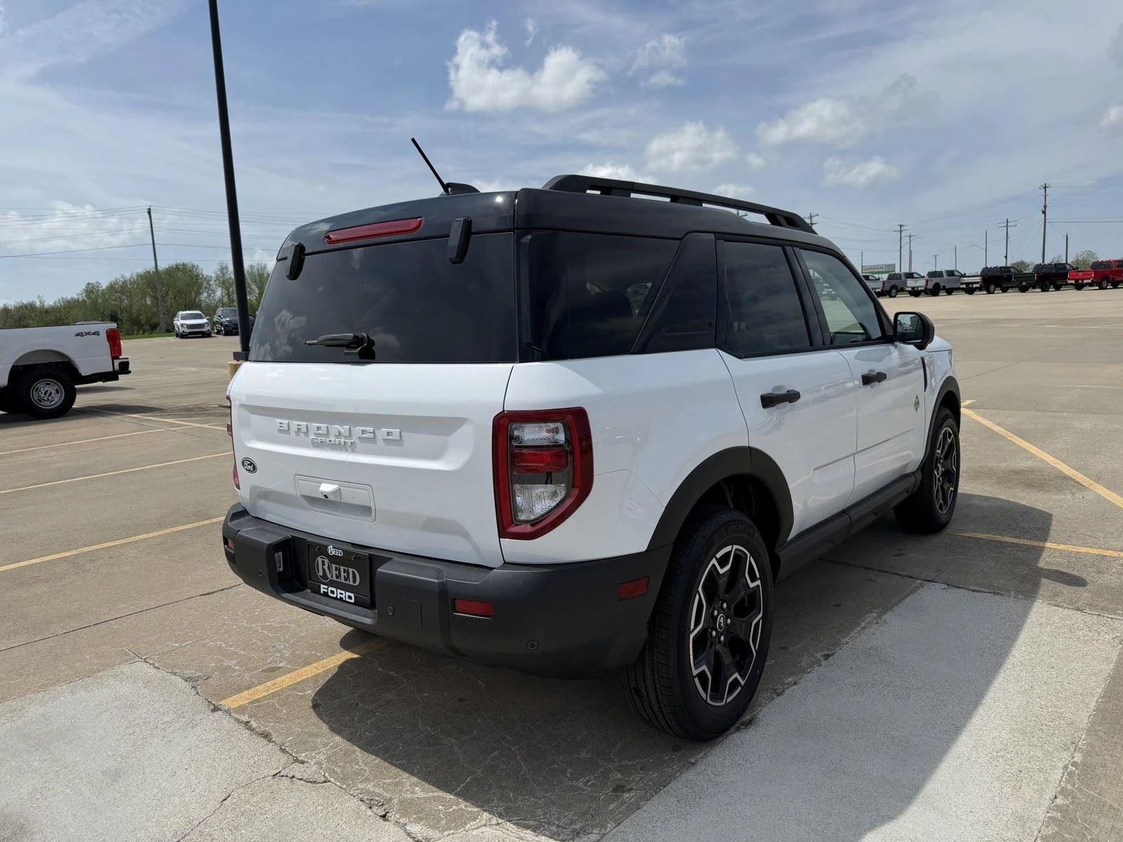 New 2026 Oxford White Ford Outer Banks® image 9