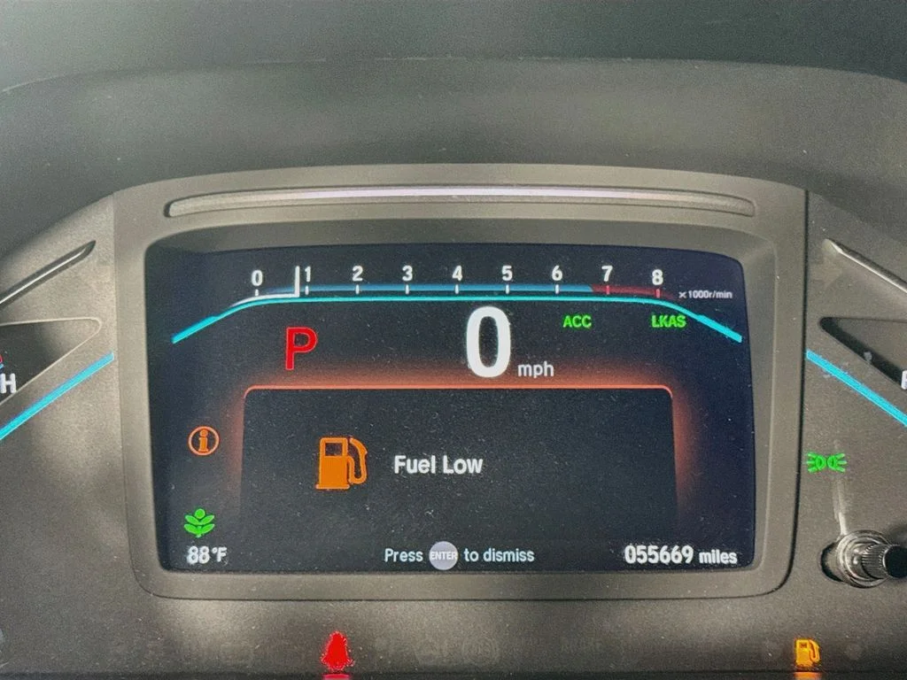 Certified Used 2019 Silver Honda EX-L image 16