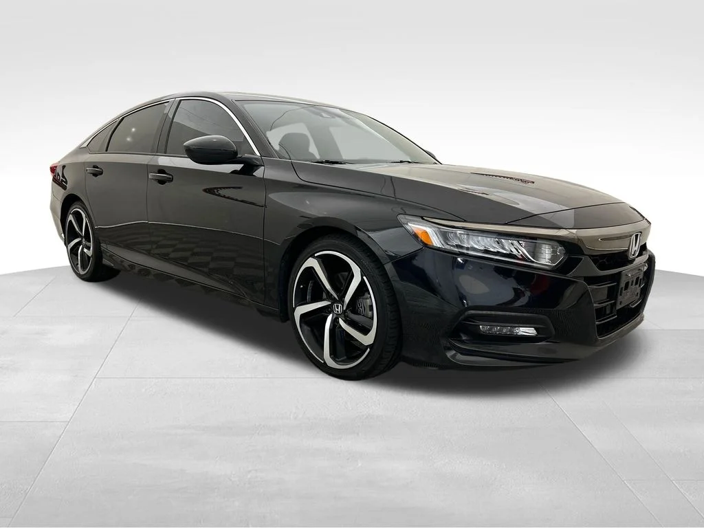 Used 2020  Honda Sport 2.0T image 7