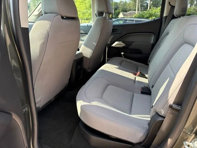 Certified Used 2018 Green Chevrolet Work Truck image 13
