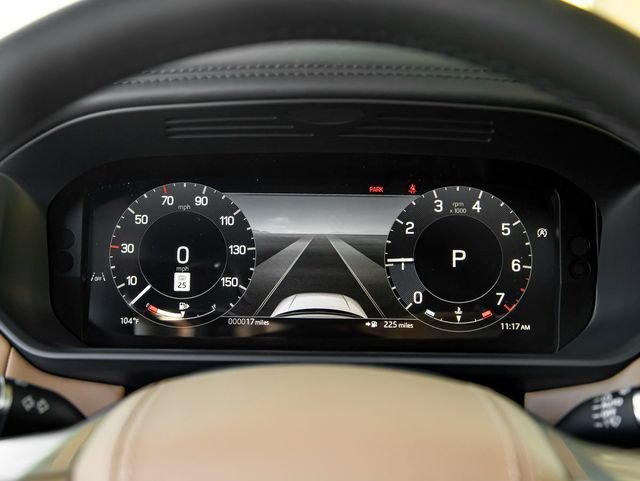2025 Land Rover Discovery Metropolitan Edition - Photo 17