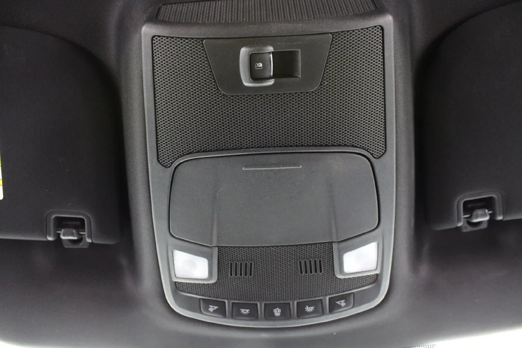 Used 2018 Gray Ford XL image 16