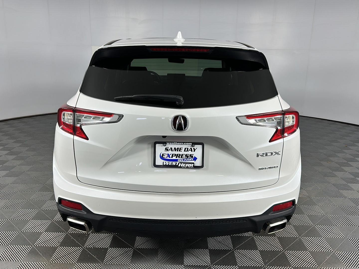 Used 2024 Platinum White Pearl Acura SH-AWD image 23