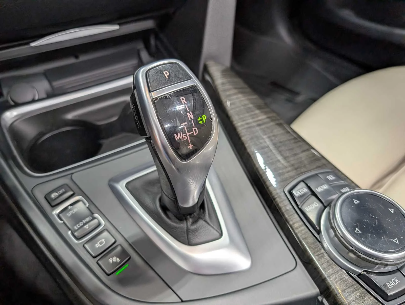 Used 2015 Mineral Gray Metallic BMW 435i xDrive image 26