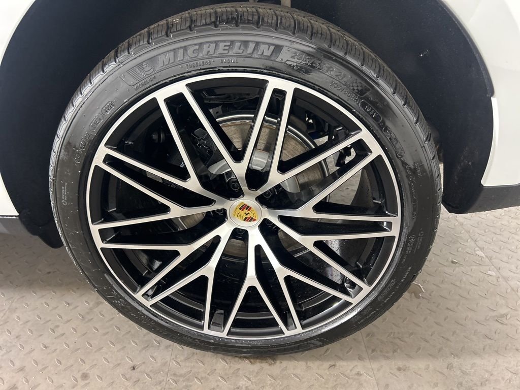 New 2026 White Porsche  image 13