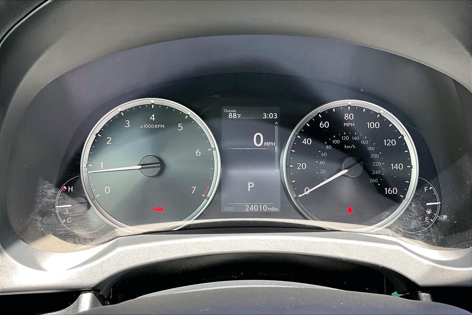 Used 2024 Ultra White Lexus F SPORT Design image 26