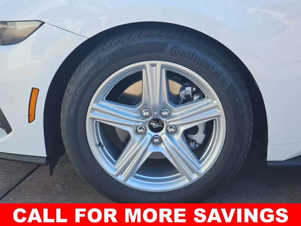 New 2026 Oxford White Ford EcoBoost® Fastback image 35
