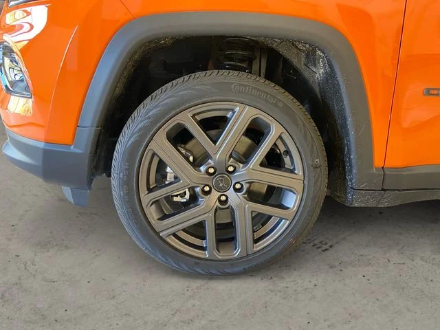 New 2026  Jeep Limited image 15