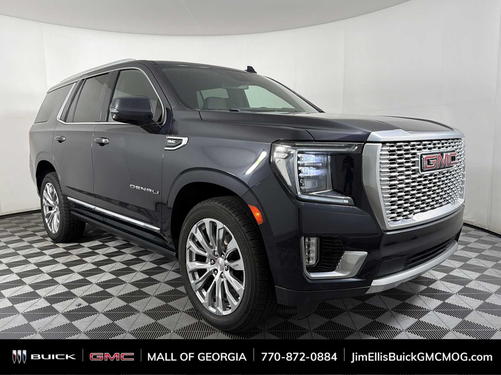 2023 GMC Yukon 4WD Denali's photo