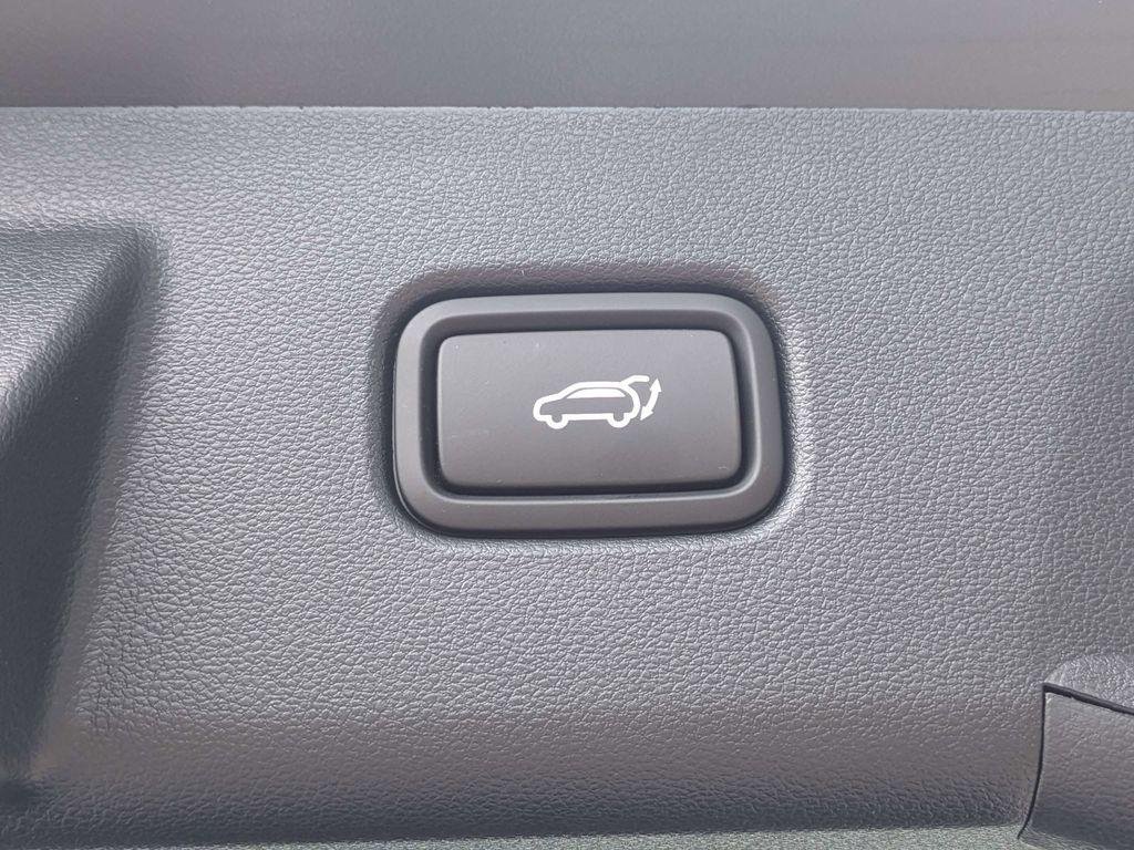 New 2026 Green Hyundai SEL Premium FWD image 13
