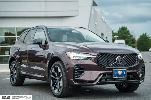 2026 Volvo XC60 Plug-In Hybrid T8 Plus