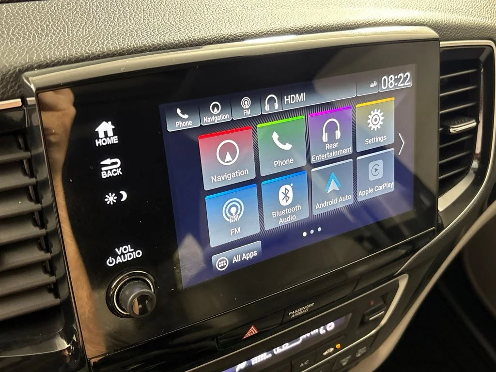 Used 2019 Blue Honda Touring image 40