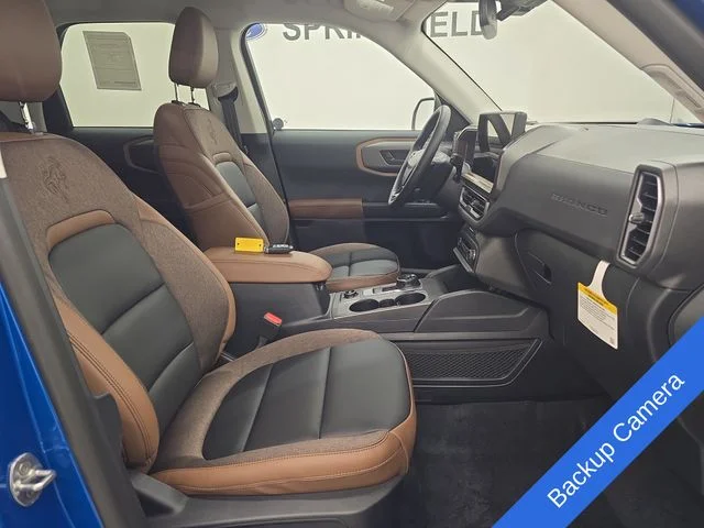 New 2026 Velocity Blue Metallic Ford Outer Banks® image 10
