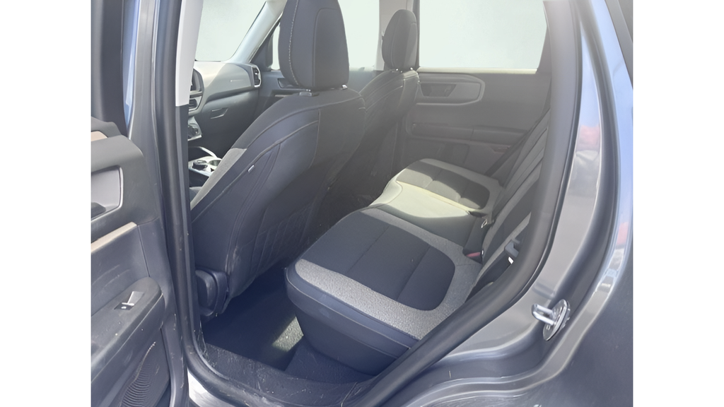Used 2025 Gray Metallic Ford Big Bend image 9