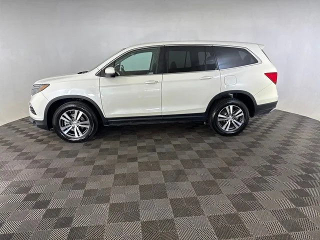 Used 2018 White Honda EX-L image 11