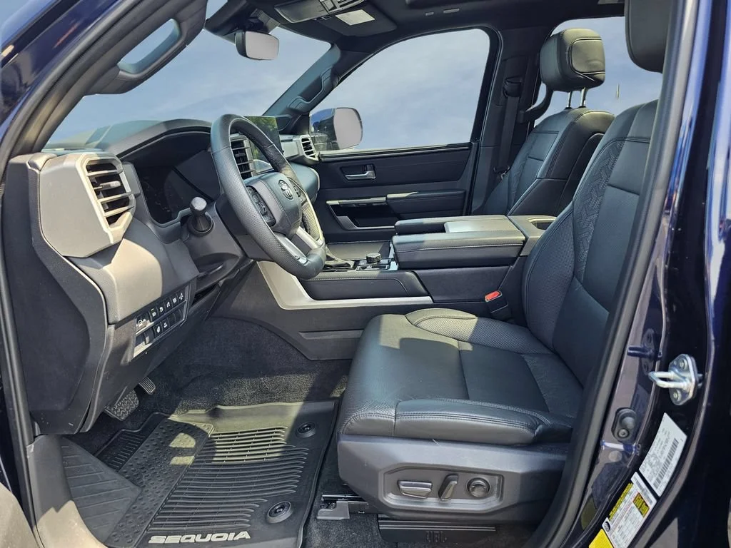 Used 2025 Blueprint Toyota SR5 image 17