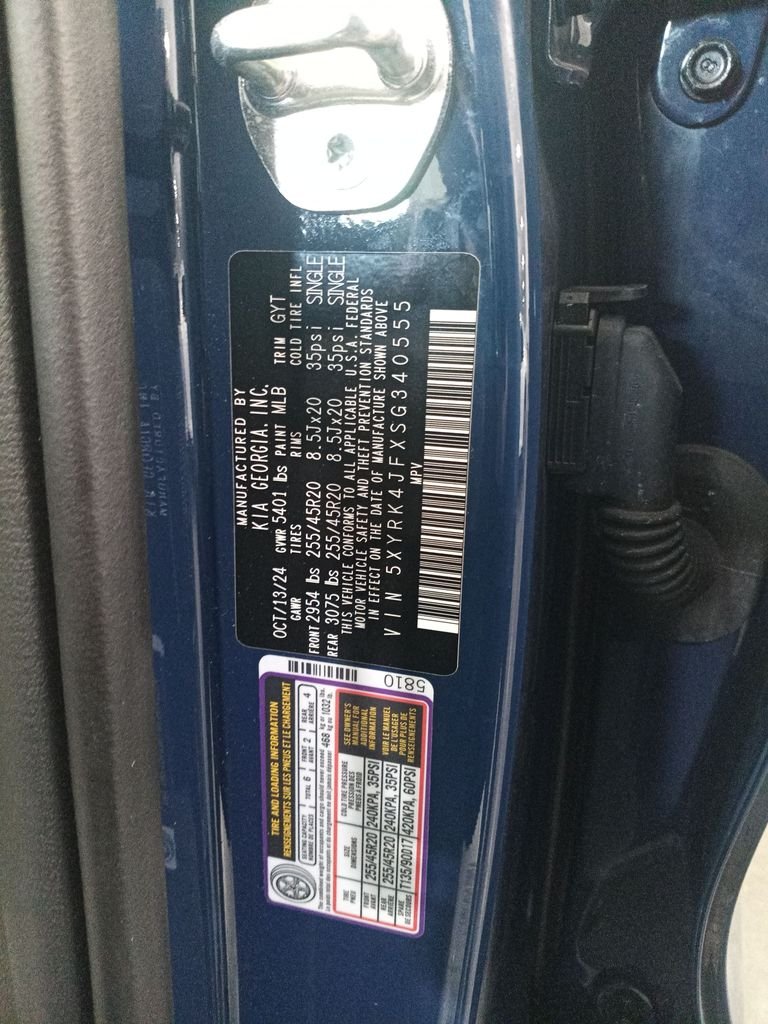 Used 2025 Black Kia SX image 29