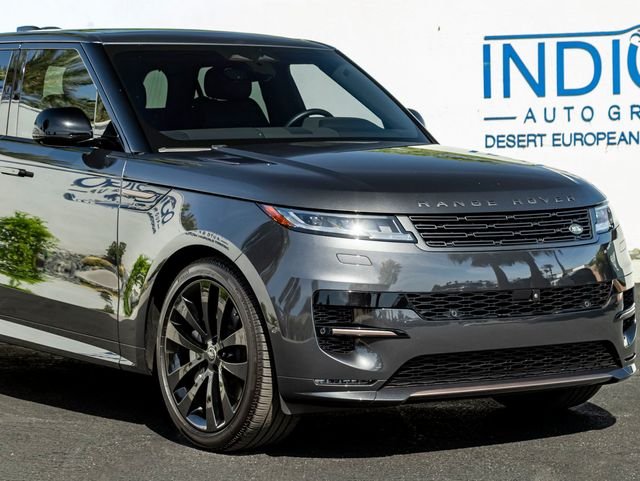 Used 2025 Carpathian Grey Prem Met Land Rover Dynamic SE image 5