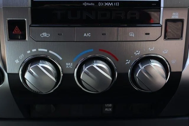 Used 2019 Gray Toyota SR5 image 16