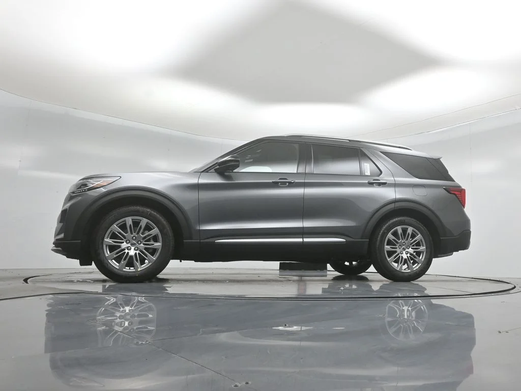 New 2026 Carbonized Gray Metallic Ford Platinum image 51