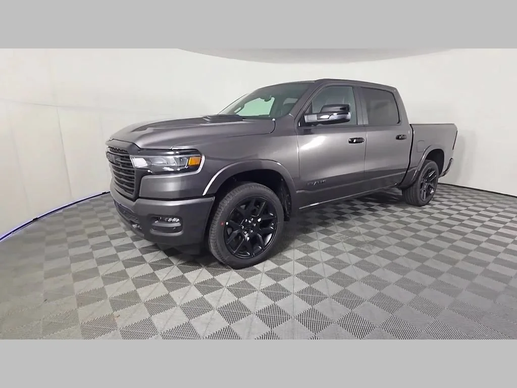 New 2026 Granite Crystal Metallic Clear-Coat Exterior Paint RAM Laramie image 37
