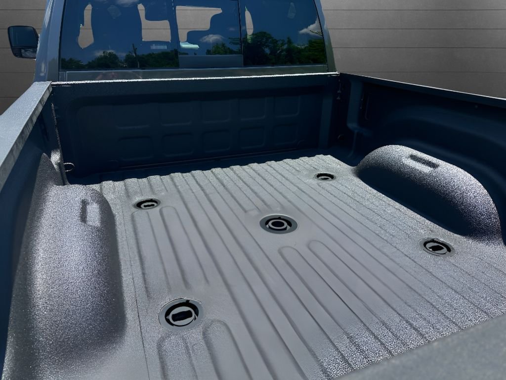 New 2026 Granite Crystal Metallic Clear-Coat Exterior Paint RAM Warlock Cummins HO Diesel 4x4 image 10