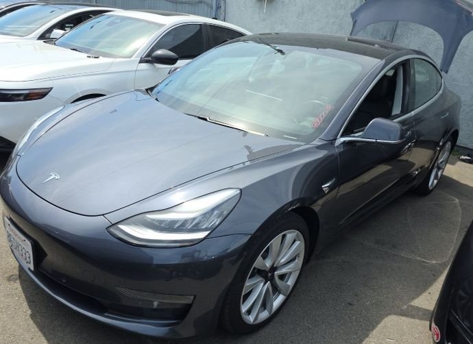 2018 Tesla Model 3 Long Range Dual Motor