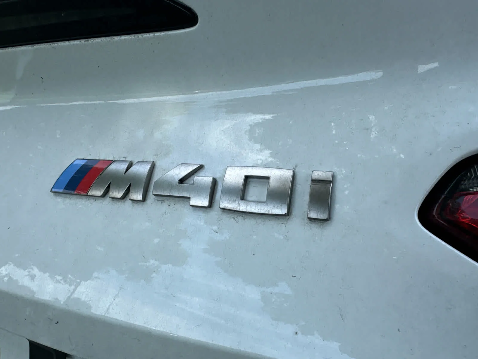 Used 2025 Alpine White BMW M40i image 10