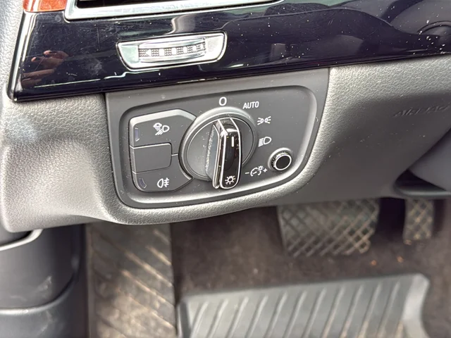 Used 2012 Gray Audi L 4.2 image 27