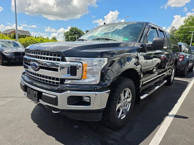Certified Used 2018 Shadow Black Ford XLT image 3