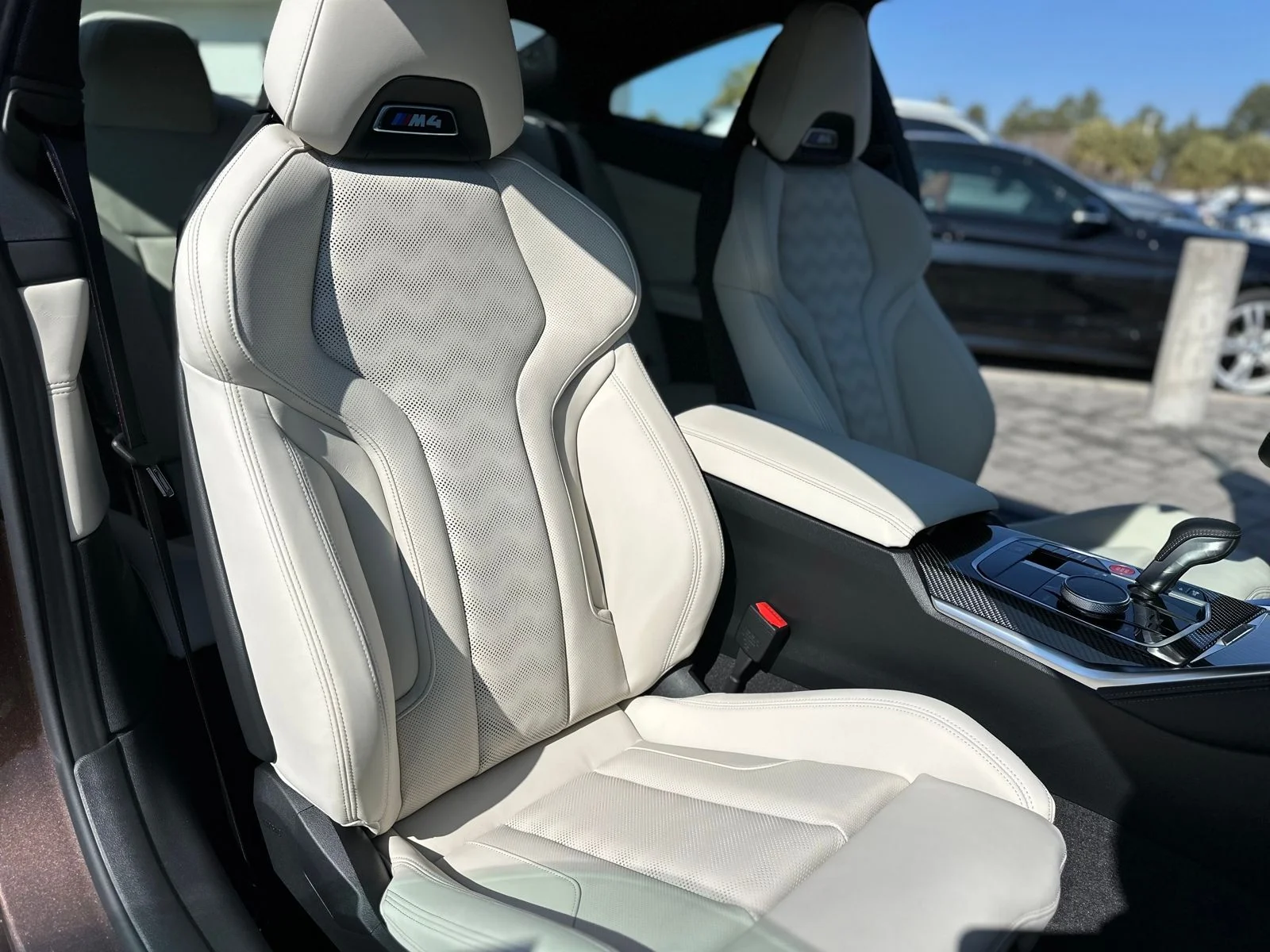 New 2026 Macadamia Metallic BMW Competition image 8