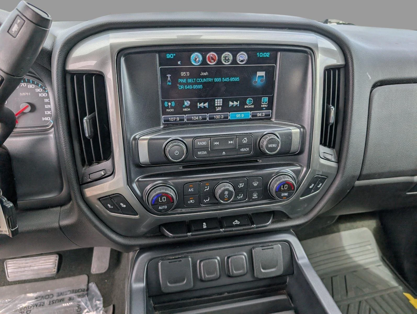Used 2016 TUNGSTEN METALLIC Chevrolet LT image 17