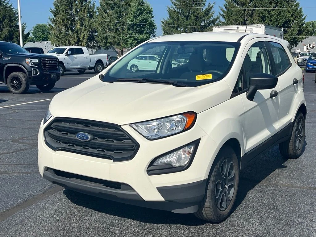 Used 2021 White Ford S image 2