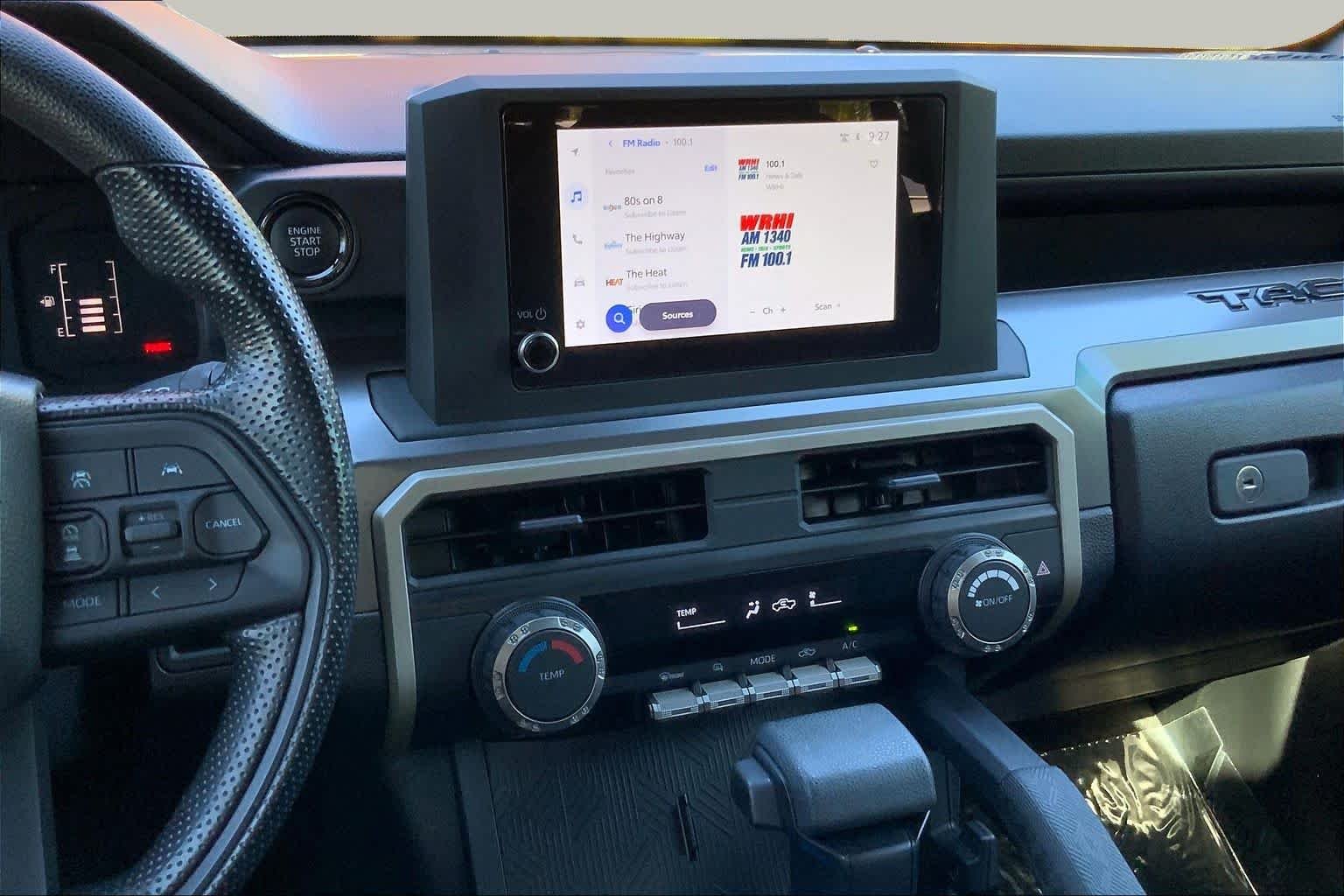 Used 2025 Underground Toyota SR5 image 7